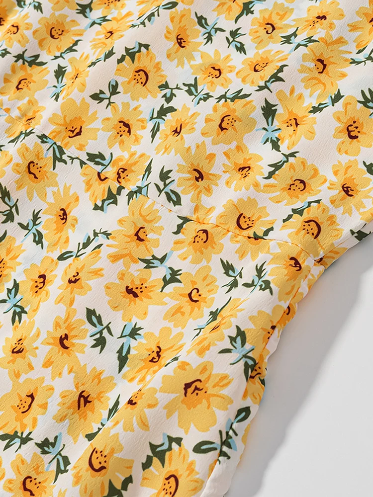 فستان صيفي جديد على الطراز الأوروبي والأمريكي للفتيات الفرنسيات باللون الأصفر مطبوع عليه زهور اللوتس وحاشية ربطة عنق الخصر وأكمام قصيرة