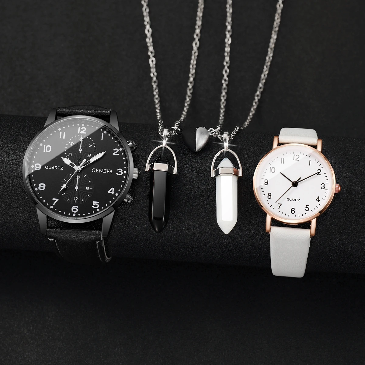 4PCS/Set Fashion Couple Watches Casual Leather Strap Men Business Watch Women Wristwatches Necklaces Set（Without Box）
