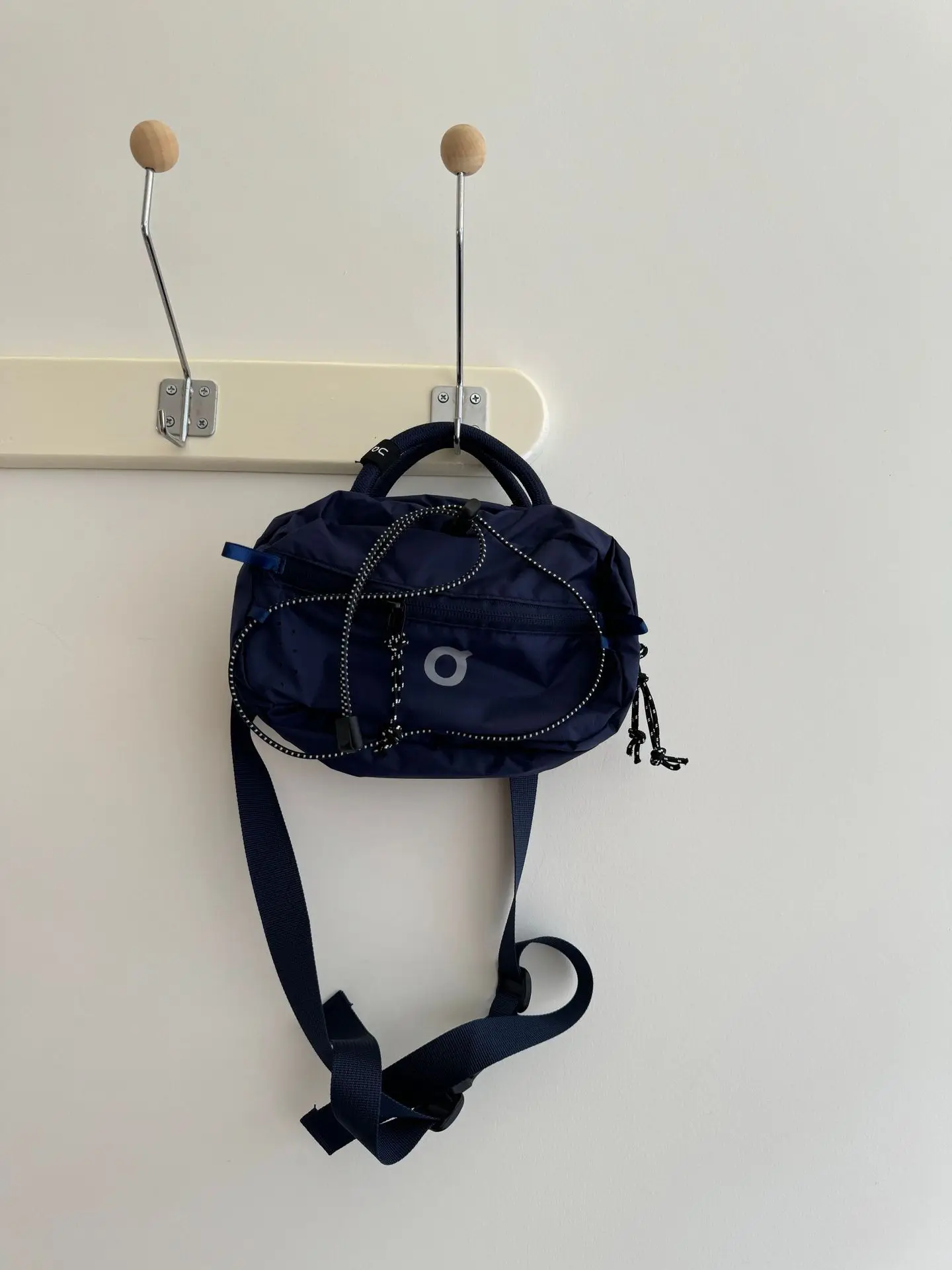 2026 Trendige Unisex Wasserdichte Nylon-Brusttasche Leichte Sport-Fitness-Umhängetasche für Outdoor-Reisen und den täglichen Gebrauch – Detail 5
