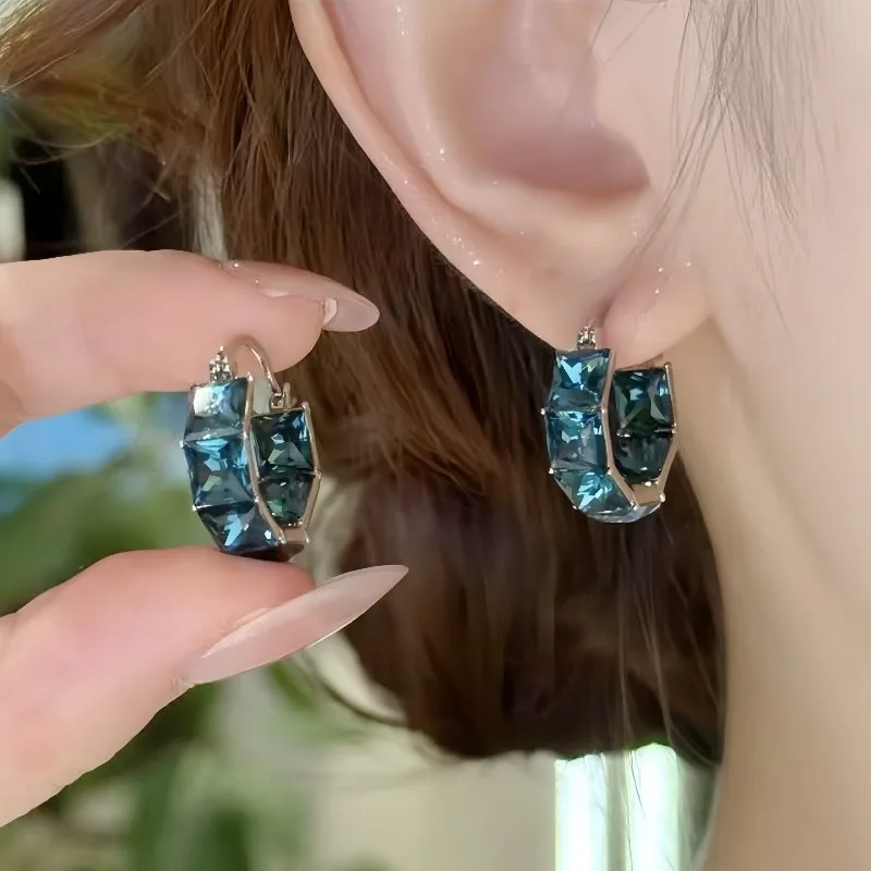 2025 Korean new design fashion jewelry luxury square blue crystal hoop earrings elegant women's daily work accessories