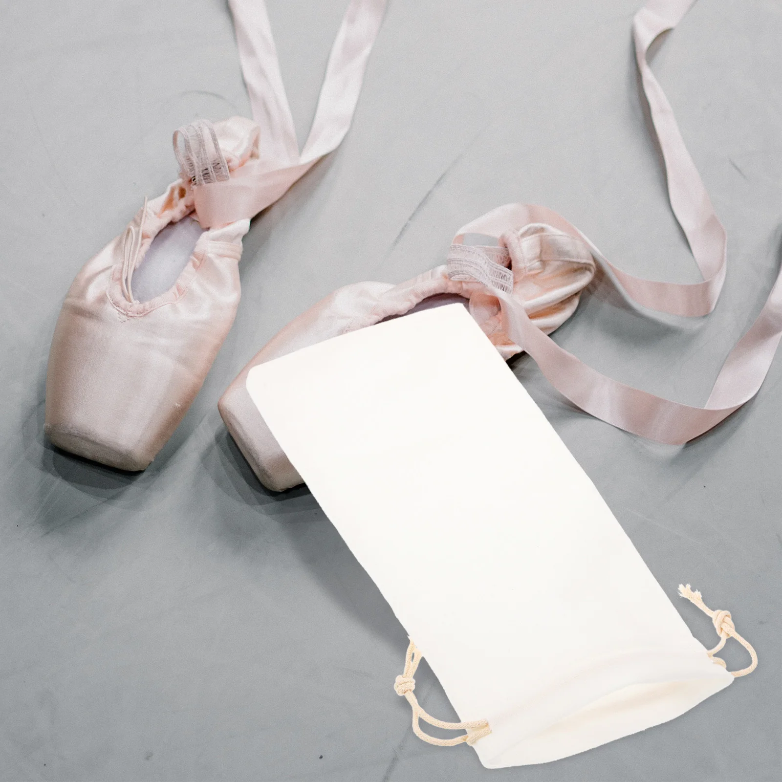 

Lightweight Drawstring Dance Shoe Bag Waterproof Shoe Storage Pouch for Ballet Sports Shoes Travel Carry Case Storage Bag