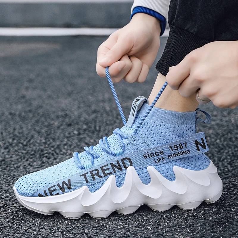 Nieuwe Casual Heren Sport Dikke Zolen Ademende Sokken Schoenen Mannelijke Volledige Set Outdoor Jogging Paar Mode Sneakers Anti-Slip Schoen