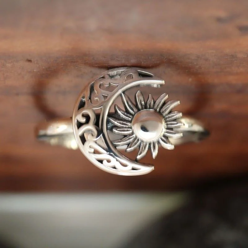 Vintage Simple Moon Sun Ring for Women Creative Delicate Antique Silver Color Party Holiday Jewelry Accessories