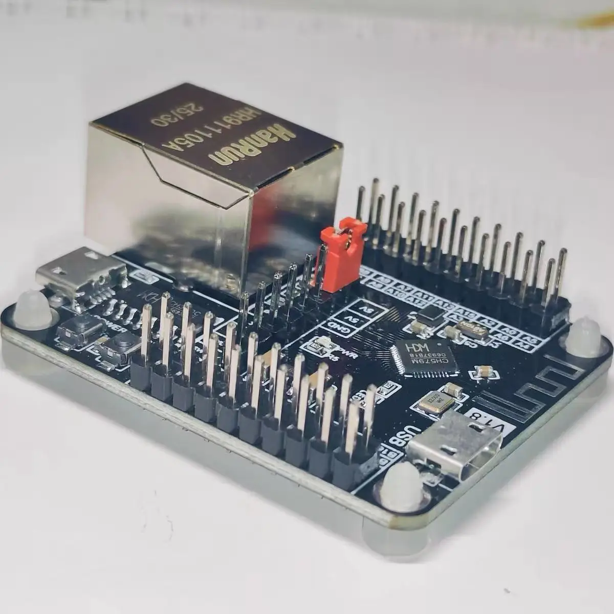 The CH579M serial port to Ethernet development board replaces STM32, DTU, Bluetooth, BLE and USB host