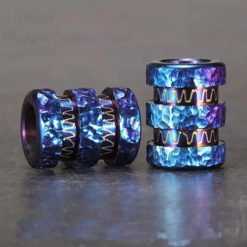 

1PC EDC Titanium Alloy Beads Umbrella Rope Pendant Key Chain Necklace Accessories Paracord Beads Pendant