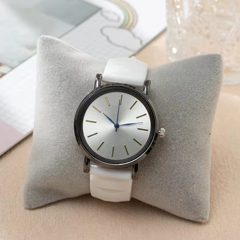 

Модные силиконовые полоски, женские наручные часы, простые синие женские платья, кварцевые часы, брендовые часы, женские спортивные кварцевые часы, подарки