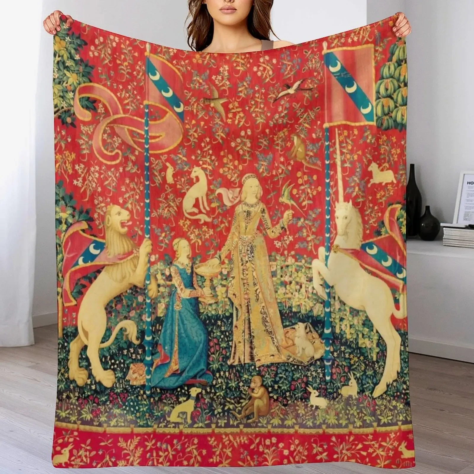 LADY AND UNICORN Taste, Red Green Fantasy Flowers,Animals Throw Blanket Luxury Throw for sofa Designers heavy to sleep Blankets