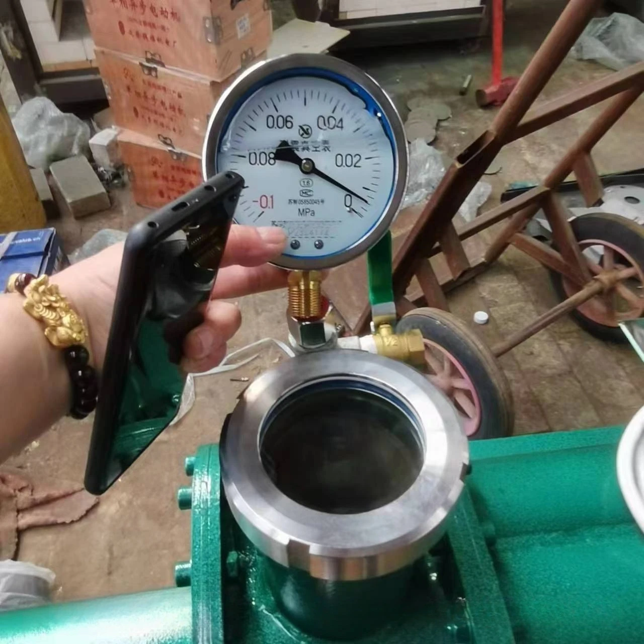 Double axis vacuum mud refiner Sculpture mud refiner for pottery teaching Small extruder mud press