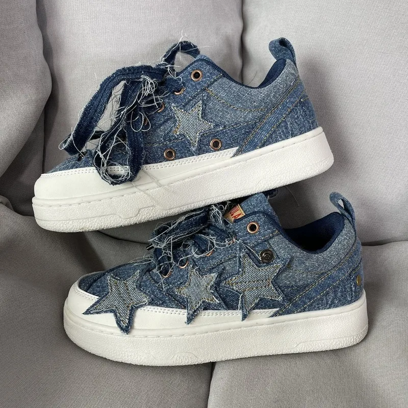 Trendy Fashionable Women's Sneakers Star Designed Outdoor Sports Shoes Versatile Thick Soled Sneakers Punk Style Skateboard Shoe