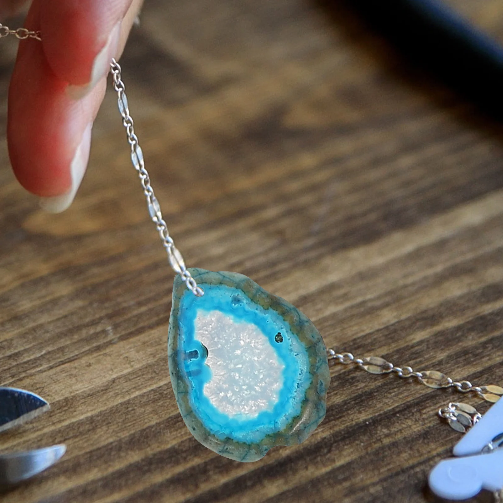 

20pcs Colorful Agate Slices Natural Stone Slabs Drilled For Wind Chime Pendants Diy Jewelry Craft Decor Sweater Chain