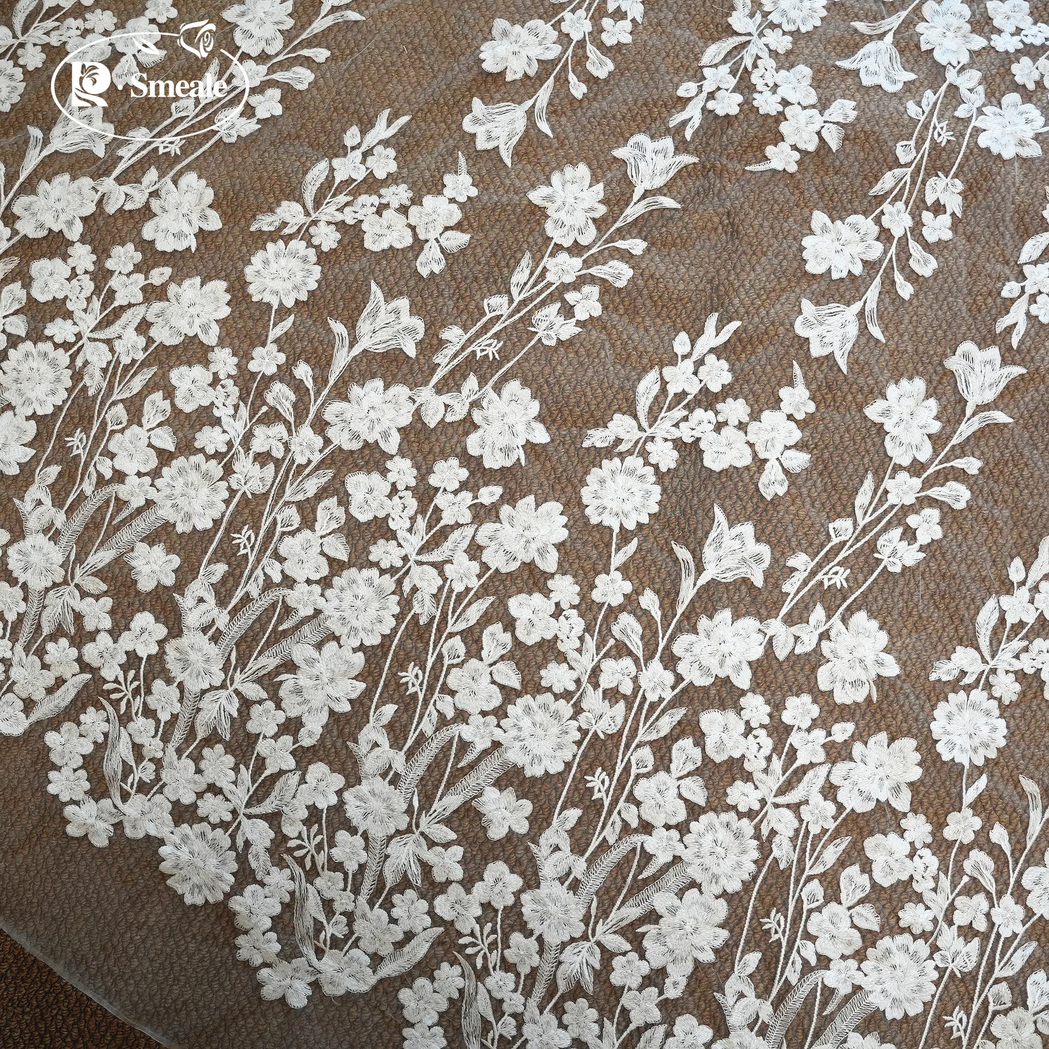 Hochwertiger Baumwollfaden mit Blumenstickerei, französischer Spitzenstoff, handgefertigter DIY-Stoff für Hochzeitsschleier und Nähzubehör – Detail 3
