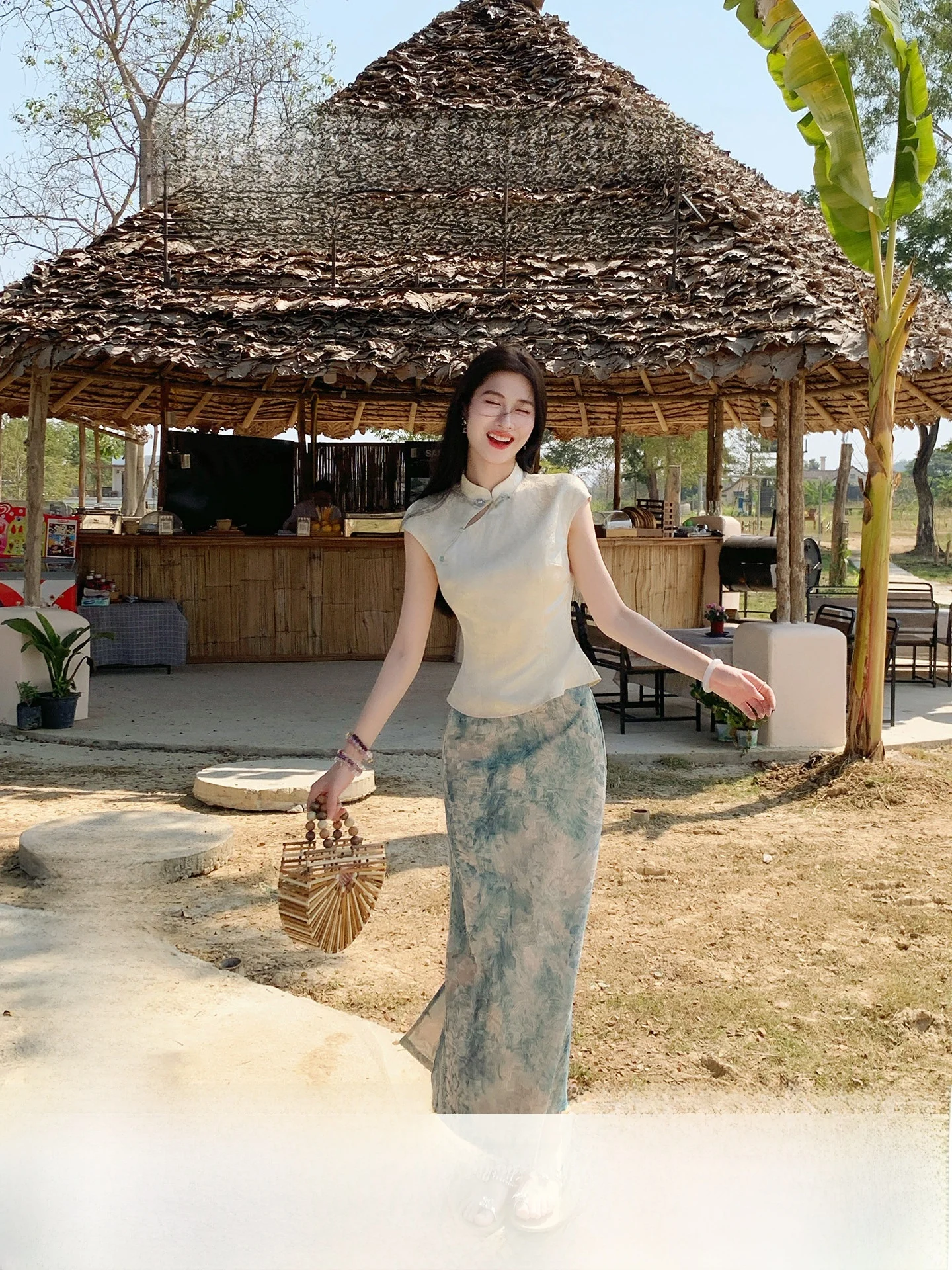 

Spring Freshness Ling Xian Zhi He Velvet Surface Women's Skirt Set Flocking Skirt High Waist Floral Print Loose Fit Top
