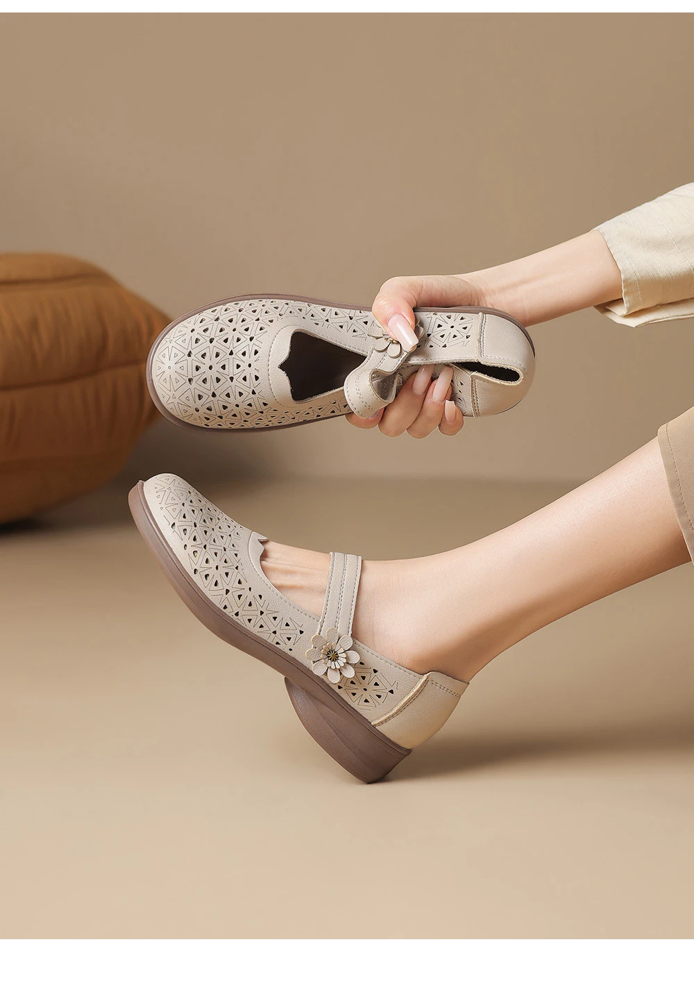 Mary Jane Schuhe in Übergröße 42 für Damen, atmungsaktive Mokassins mit Ausschnitten, florale Einriemen-Slipper mit niedrigem Absatz für lässiges Gehen – Detail 13