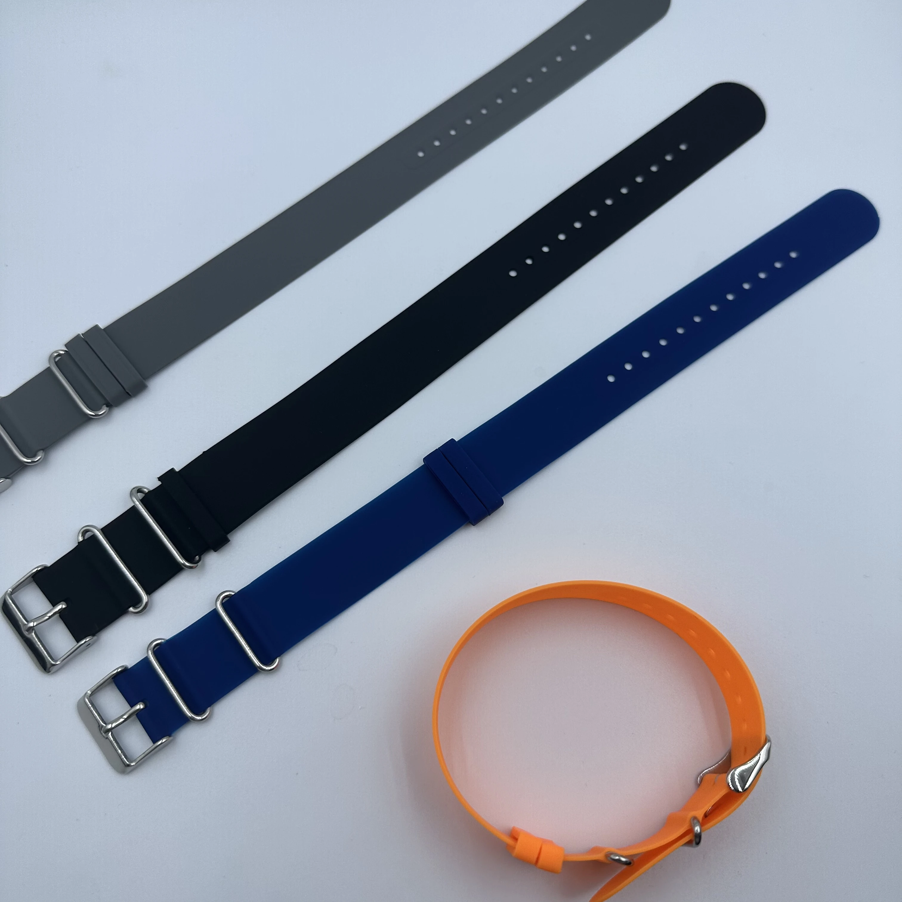 20mm 22mm Waterproof Watch Bracelet Super Soft Long Watchband High Tensile Silicone Rubber Strap Replacement Accessories