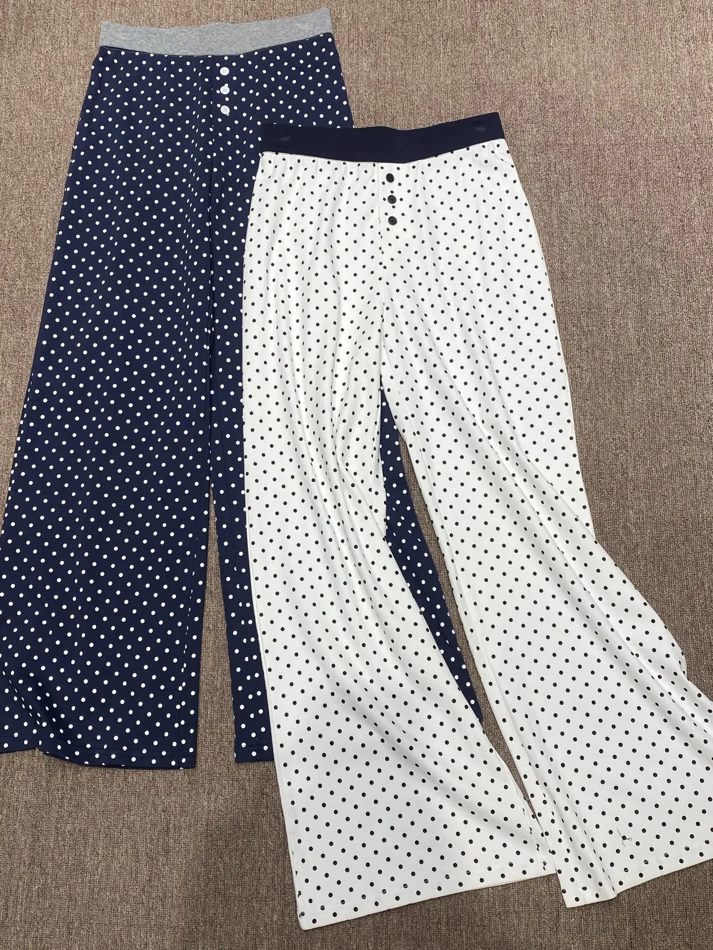 

Модные винтажные широкие брюки в горошек с эластичной талией, универсальные, стройнящие, повседневные, длинные, женские, для весеннего гардероба, для поездок на работу