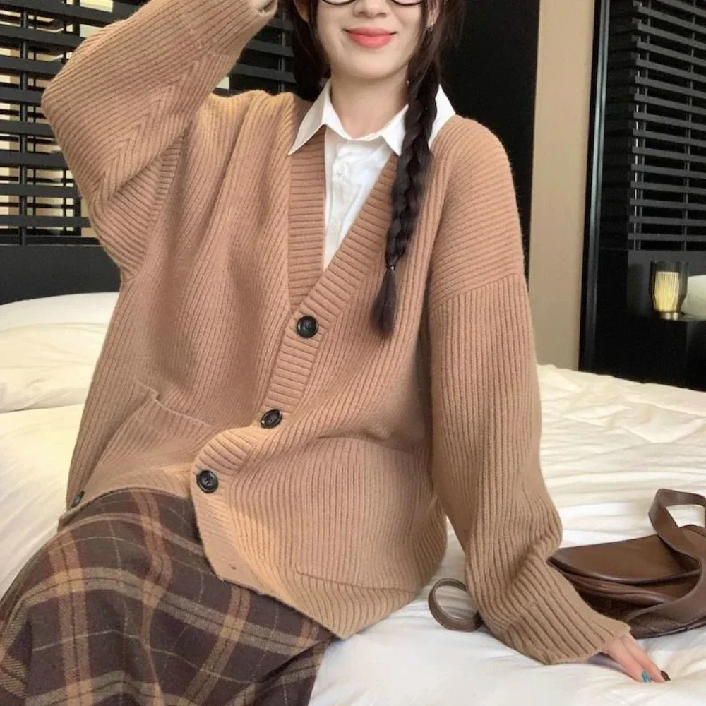 Ladies Sweaters Winter Button Brown Knitted Top For Women Cardigan Elegant Classy Offers Tricot Blouse Autumn 2024 Korean Luxury