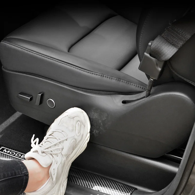 Front Seat Side Anti-Kick Capa para Tesla, almofada protetora, Decoração de couro, Acessórios interiores modificados, Model 3, Highland