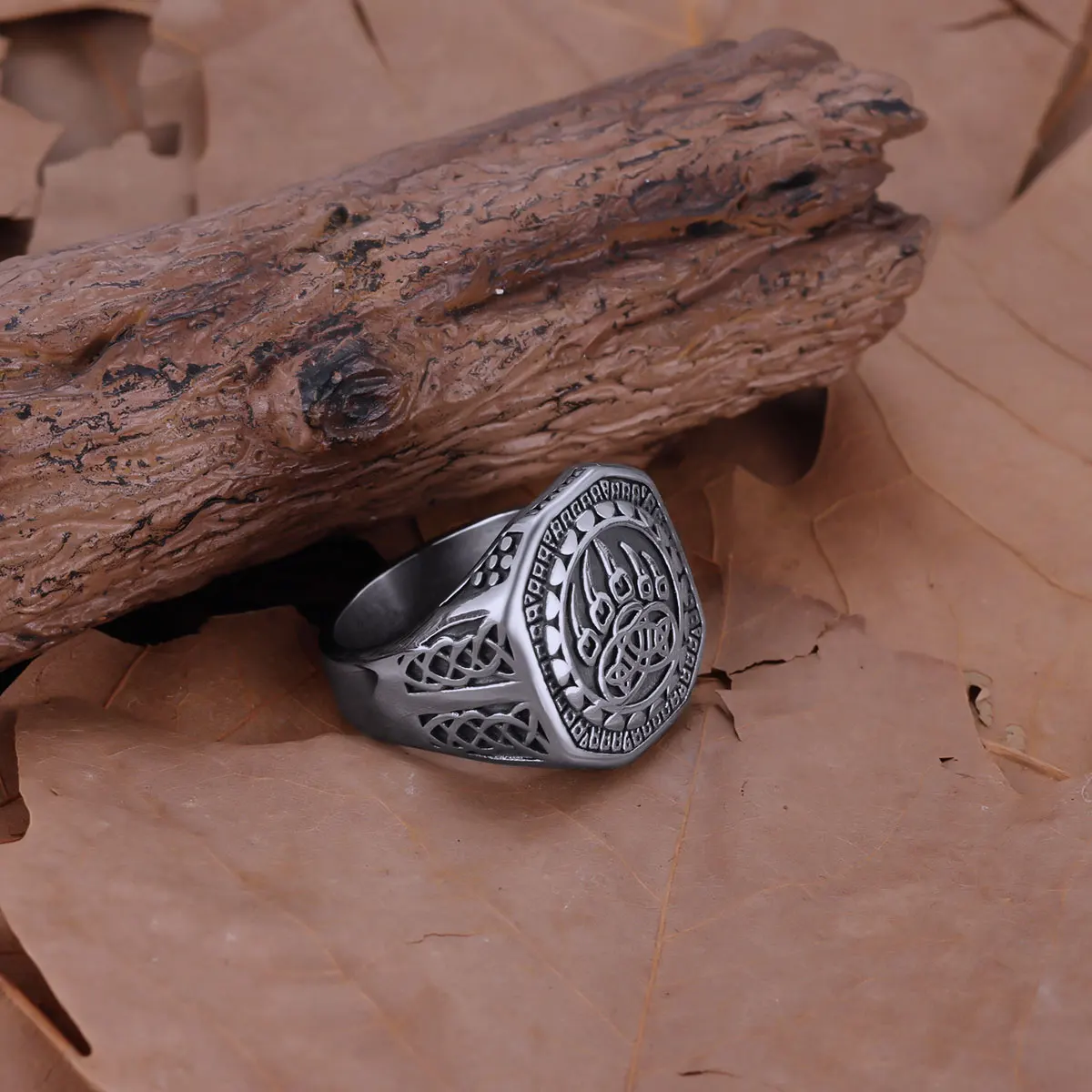 Stainless Steel Masculine Men Animal Bear Paw Pattern Ring Vintage Nordic Celts Totem Endless Knot Ring Gift for Boyfriend