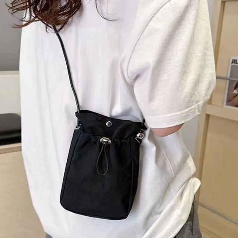 Nylon Crossbody Bag Soft Mini Phone Wallet Multifunctional Square Shoulder Bag Crossbody Purse Canvas Purse Messenger Bag