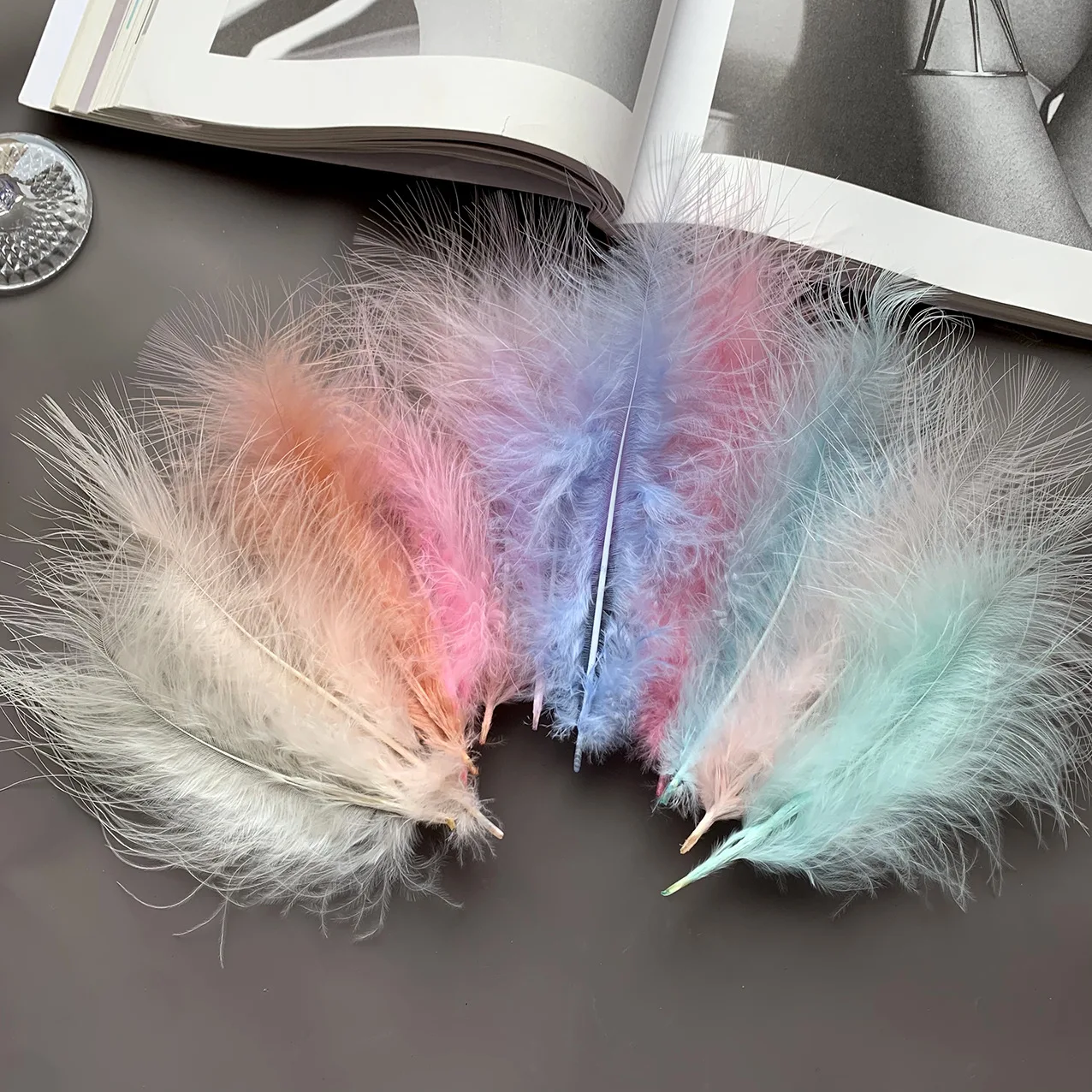 

Wholesale 500Pcs 13-18 cm Turkey Feathers Multicolors Fluffy Marabou Feather for Party Costume Jewelry Making Decoration Plumas