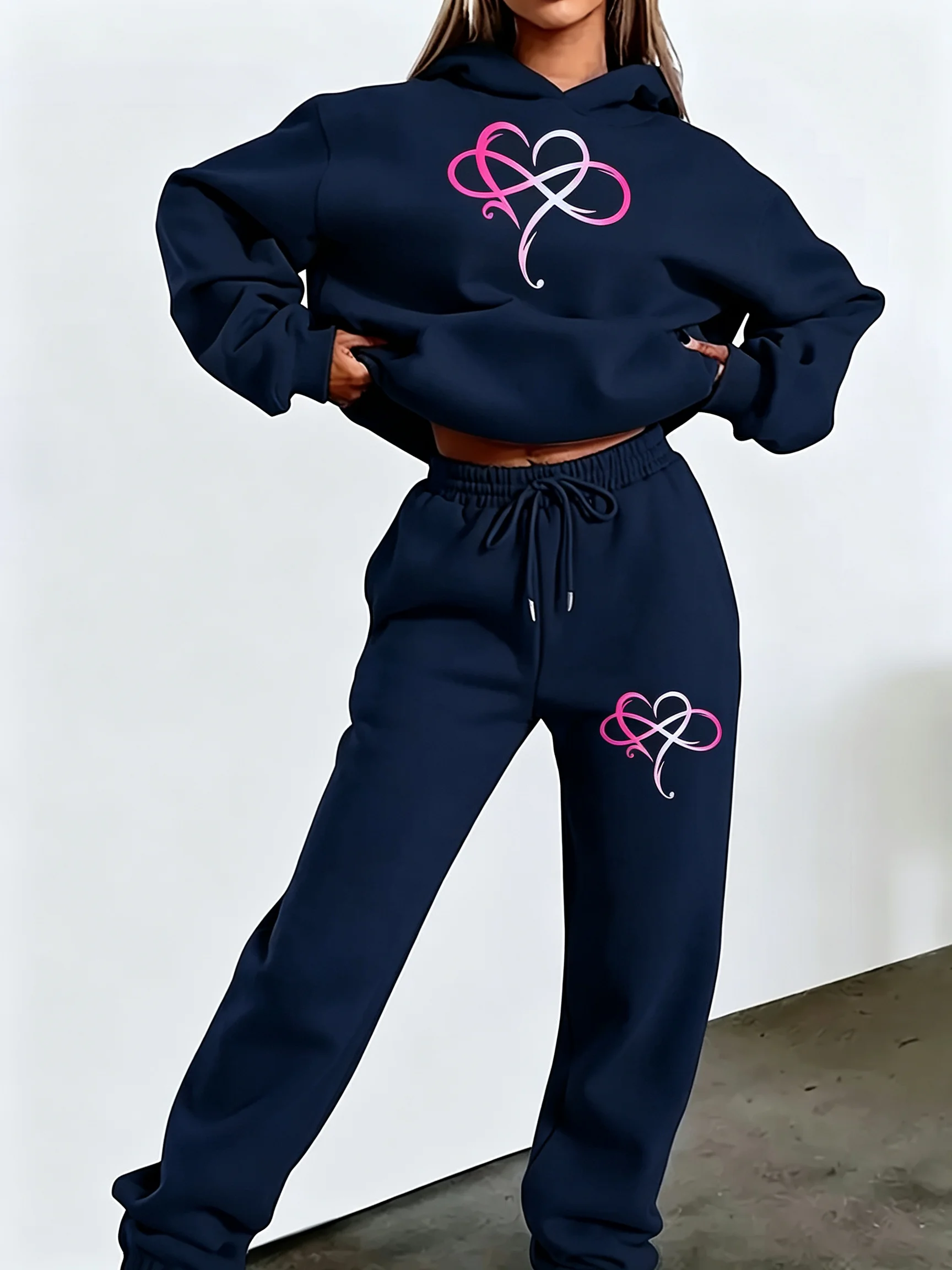 Two-piece set featuring trendy Y2K style gradient-colored heart pattern print suitable for autumn and winter for ladies