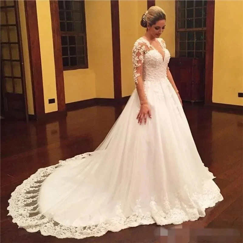 Vintage A Line Wedding Dress with Long Sleeves Sheer V Neck Lace Appliques Beaded Classic Church Bridal Gown