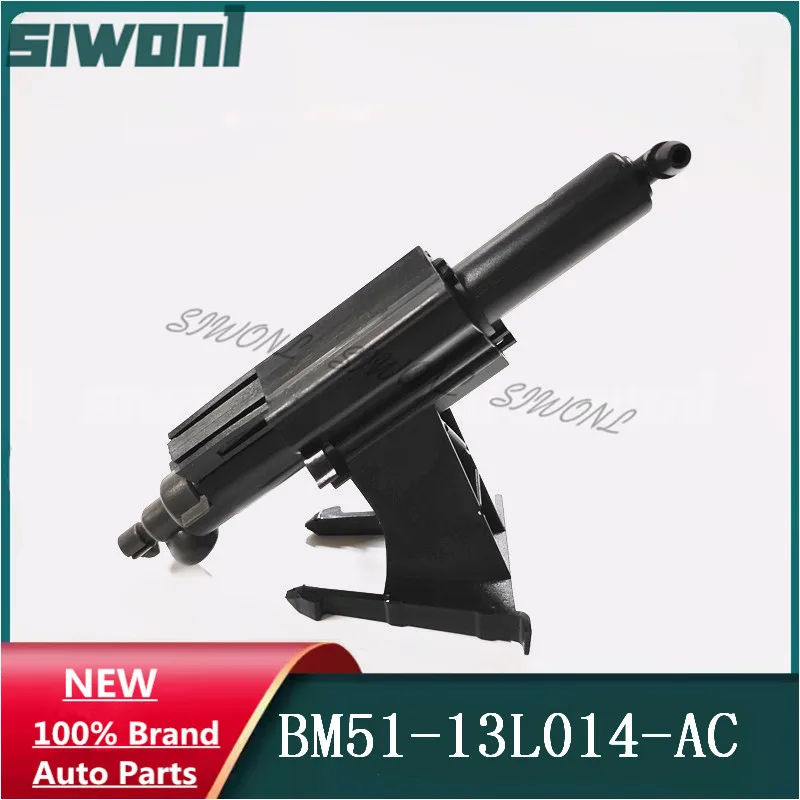 

Right Headlight Washer Nozzle Jet For Ford Focus MK3 2012 2013 2014 2015 BM51-13L014-AC BM5113L014AC
