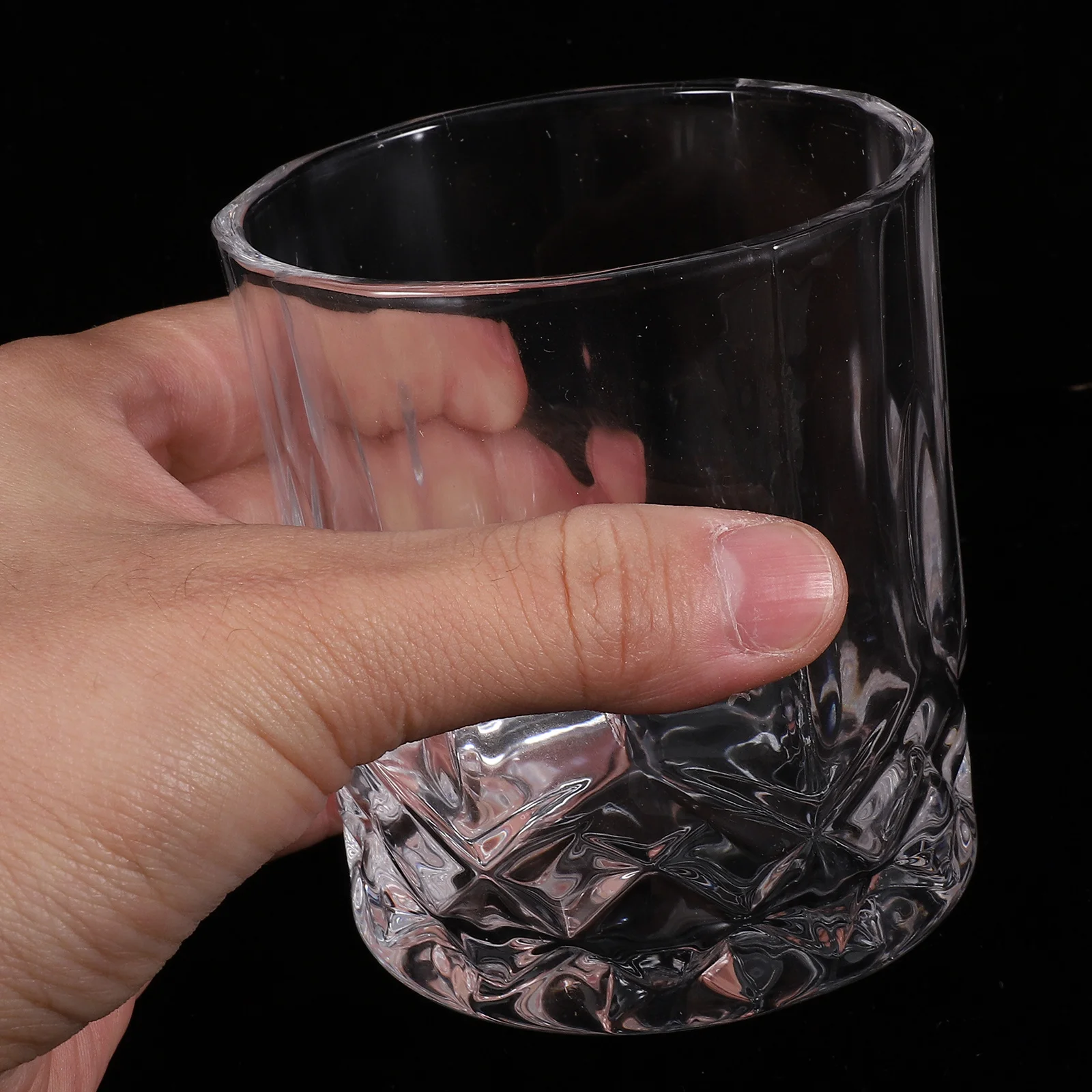 4Pcs Engraved Whisky Glass Delicate Multi-Function Wine Cups Household Bar Accessory Desktop Wine Glass Whisky Cup