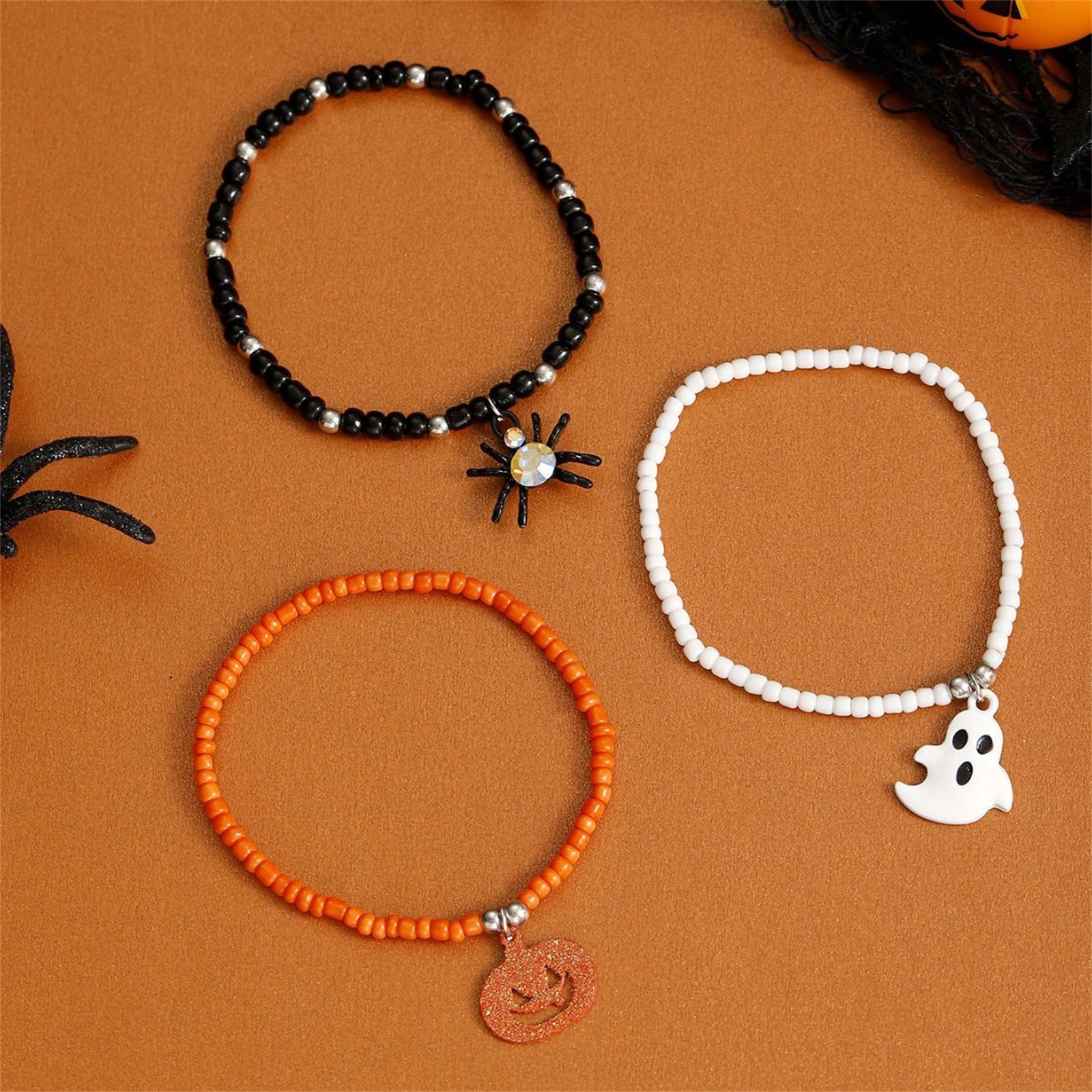 3 Pieces/set Of European American Fashion Funny Spiders Ghosts Pumpkins Acrylic Bead Bracelets Jewelry Accessories Party Gifts