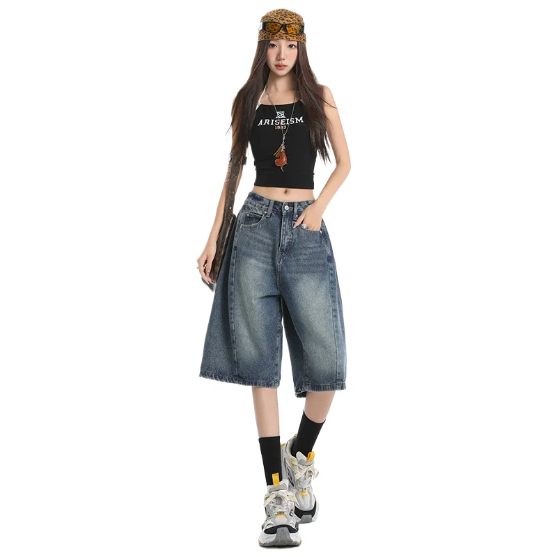

Retro American Denim Short Pants for Women in Summer 2025, High-waisted, Slimming and Loose-looking Wide-leg Mid-length Jeans