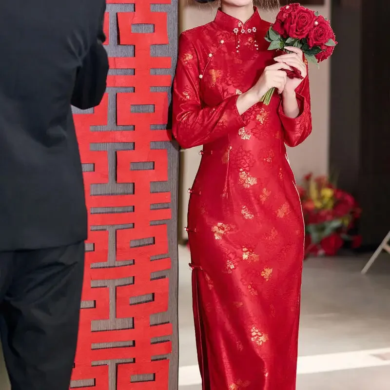 

Long Sleeve Bride Wedding Burgundy Dress Chinese Banquet Vestidos Improved Qipao Dress Women Sexy Lace Butterfly Chesongam