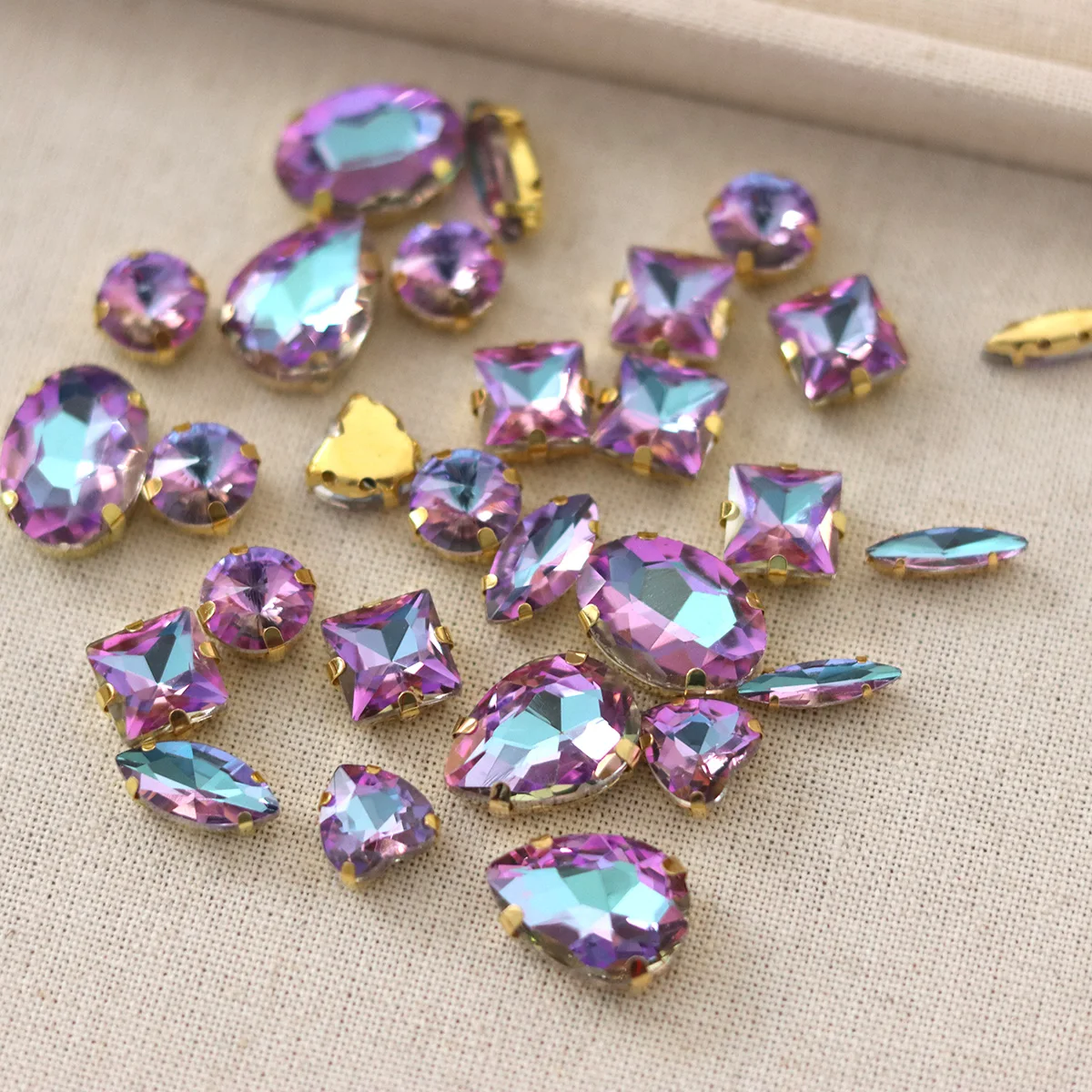 20pcs Mix Shape Super Shine Colorful Sew on Rhinestones Crystal Strass For DIY Garments Dress Decoration