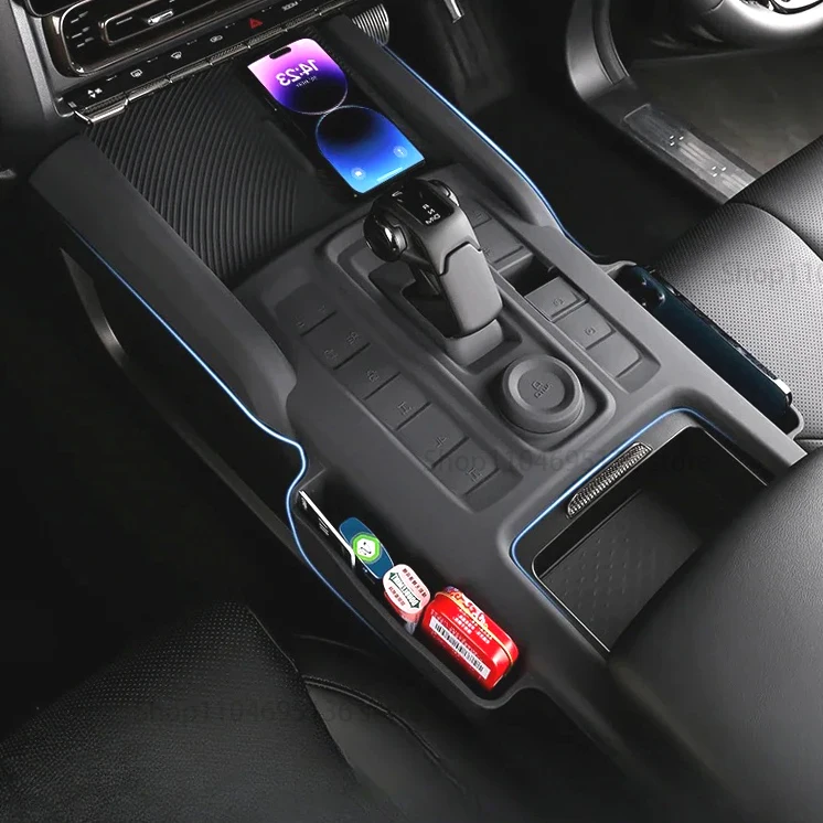 

New！ For Great Wall Haval H9 2024 2025 Center Console Wireless Charging Silicone Pad with Storage Bag Gear Shift Panel Dust Cove