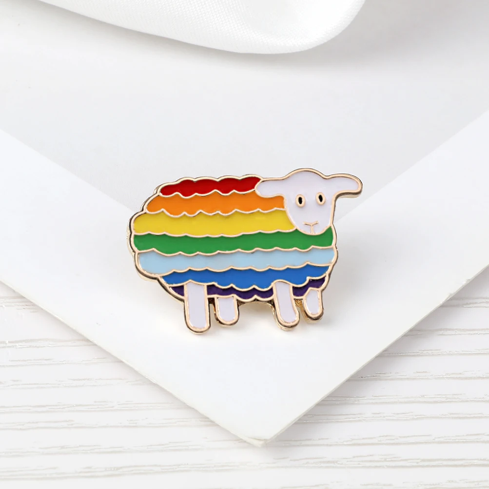 Cute Anime Alpacas! Cartoon Animal Pins Badges Rainbow Sheep Lapel Brooches Clothes Hat Bag Badges Jewelry Gift for Kids Friends