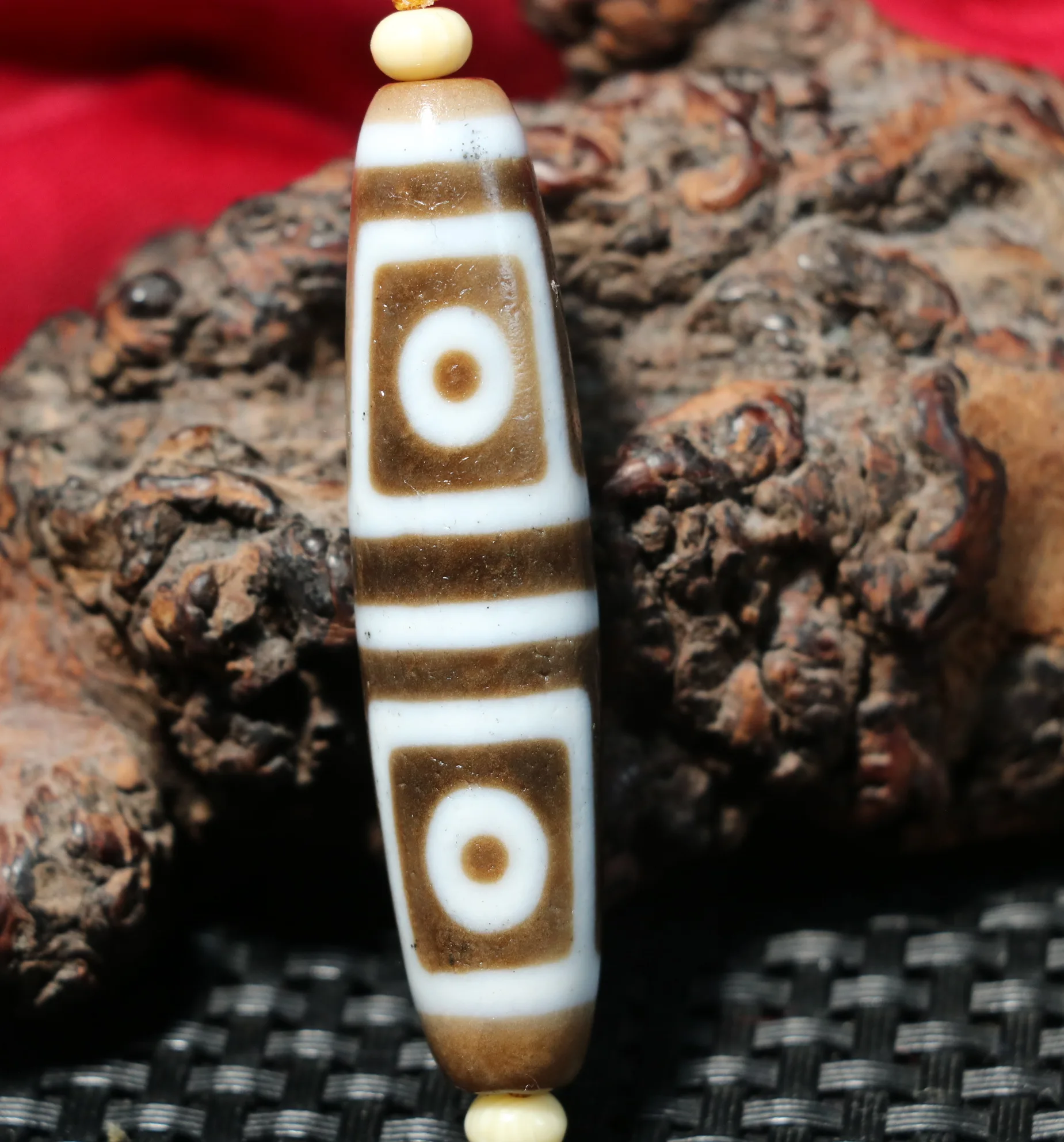 Collectible Treasure LKbrother Sauces Energy Tibetan Old Oily Agate Patina Black Cinnabar Fold Line 4 Eyed dZi Bead UPD0708A63