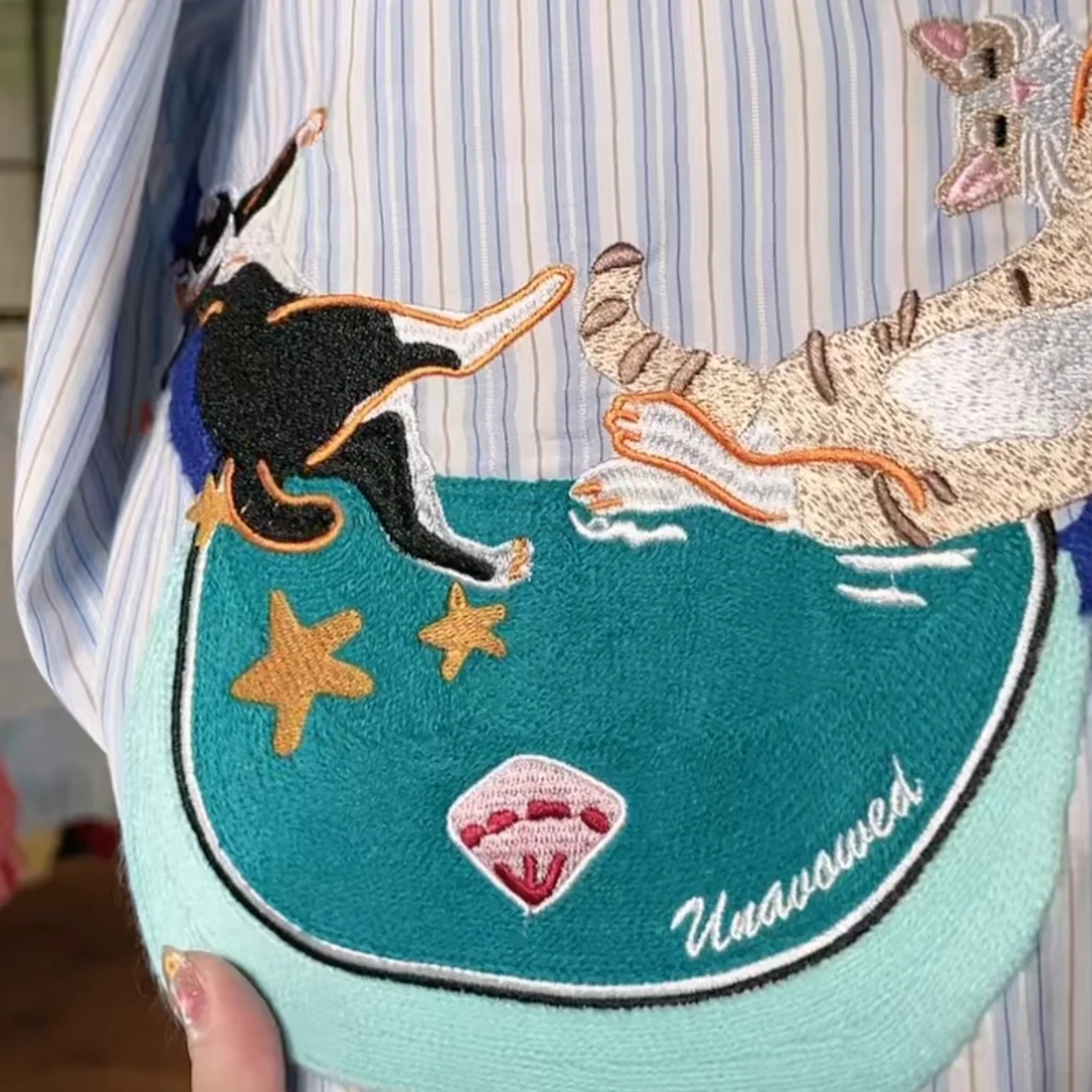 Vintage chat broderie coupe ample Blouse femmes printemps été décontracté à manches longues chemise personnalisée frais rayé Art petit haut