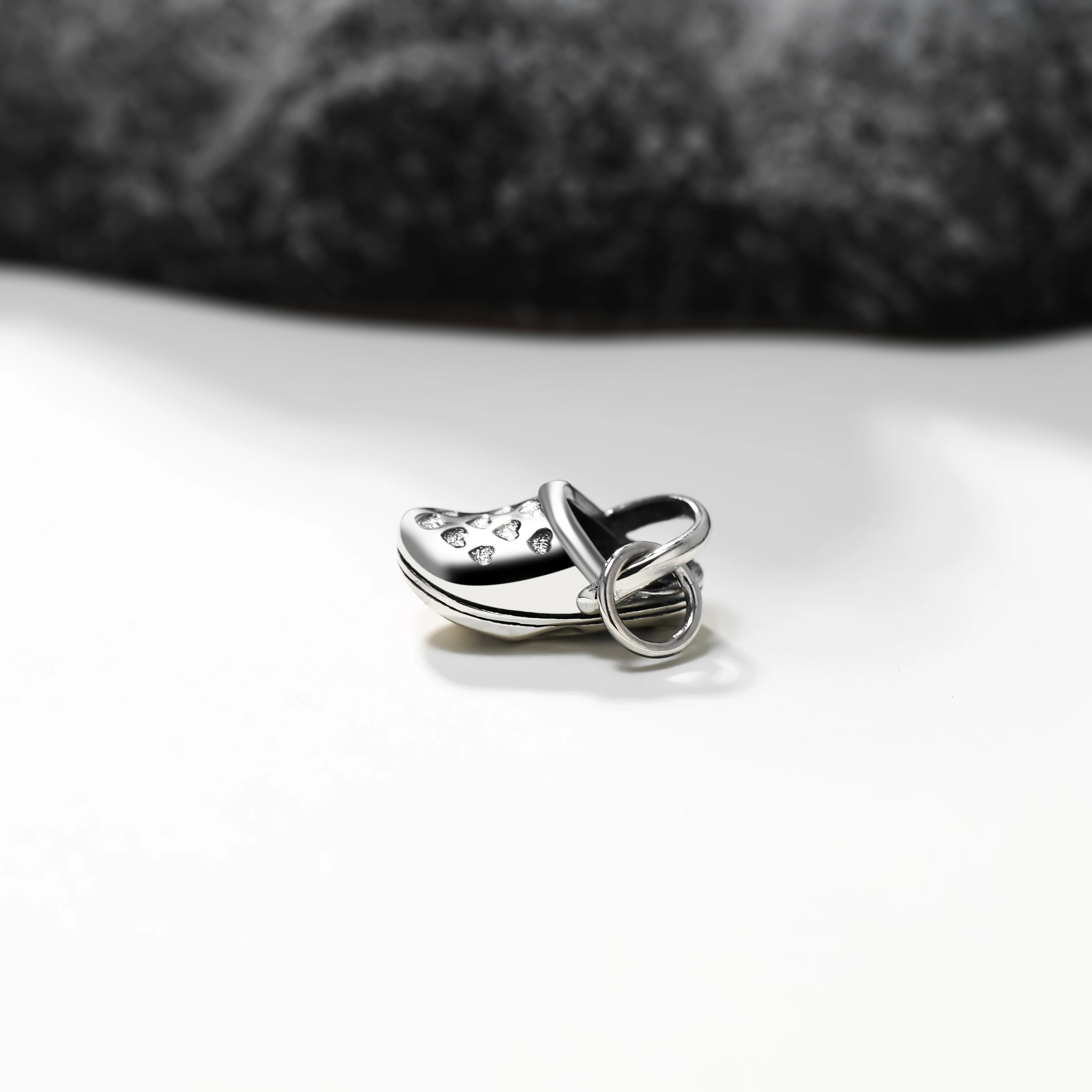 DJ017 genuine 925 sterling silver exquisite fashion DIY silver jewelry crocs pendant