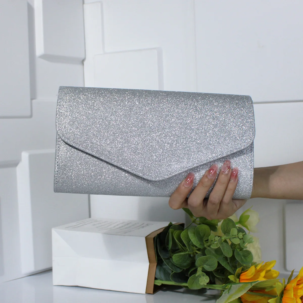 New Design Hardware Trim Dinner Party Clutch Bag Envelope Evening Bag Bling Women Party Hand Bags Evening Purses for Women