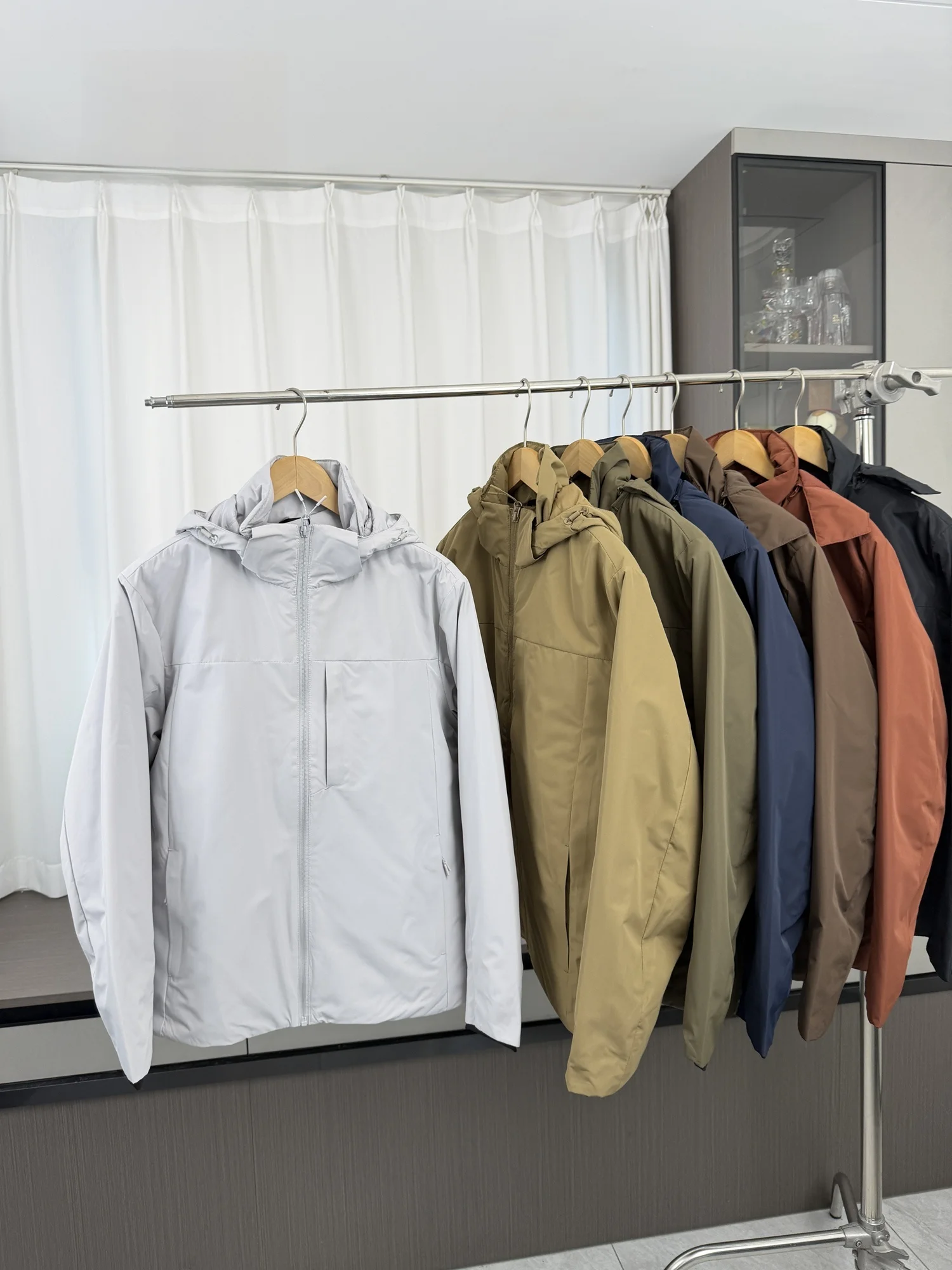 New Snowy Warm Fleece Jacket!  Winter Outerwear! Autumn Winter Men's Outdoor Hooded Fashion Cotton Coat