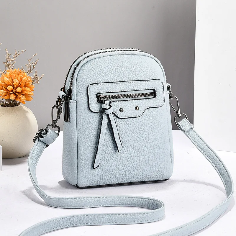 

​​2025 Tech Organizer Crossbody Bag Crinkle Textured Phone Purse Detachable Card Slot Gym to Brunch Compact Essential​​