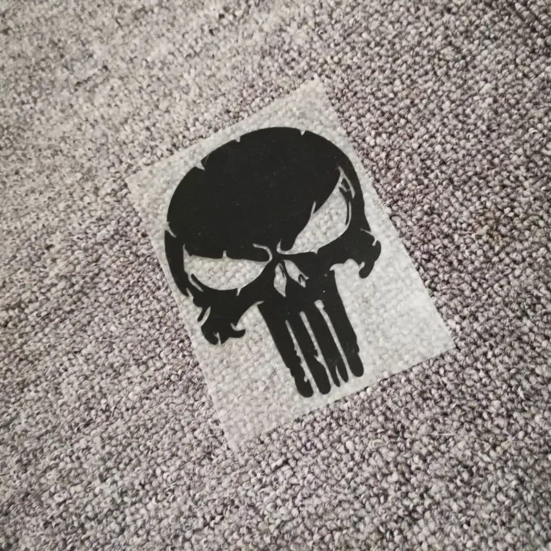 

1PCS Reflective Motorcycle Tank Decals Car Stickers Punisher Skull Blood Helmet Waterproof Vinyl Accessories Creative 10x7.7cm