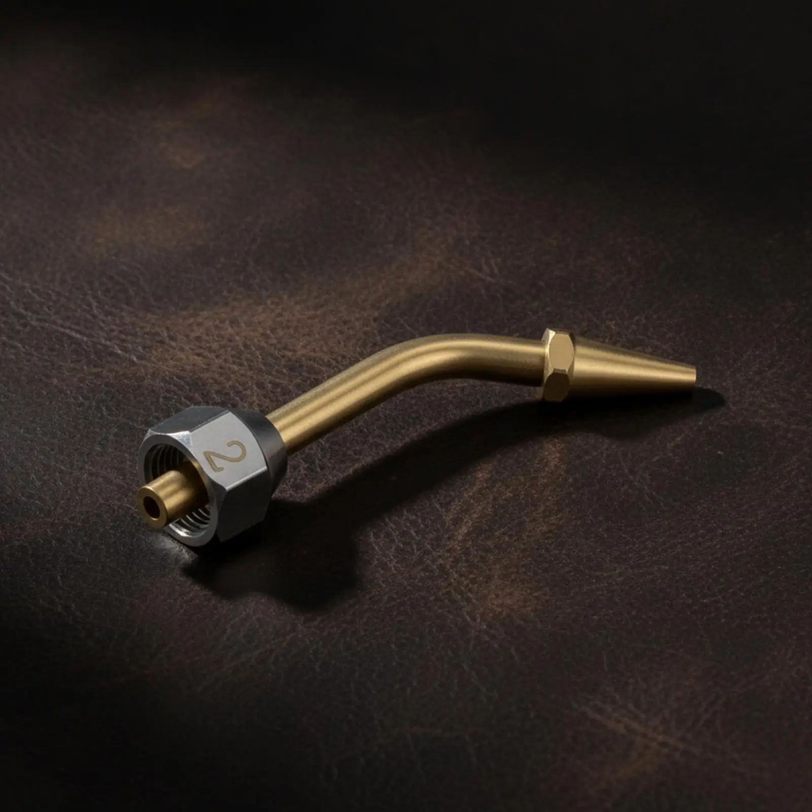 ponta-de-tocha-de-cobre-de-substituicao-para-maquina-de-solda-com-design-de-bico-curvo-e-conector-rosqueado-para-garantir-um-encaixe-seguro-e-sem-vazamentos