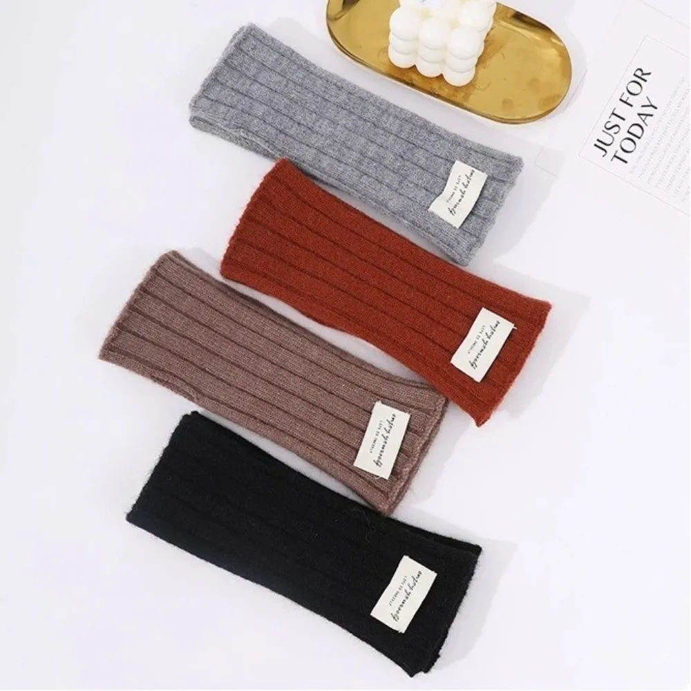 أزياء اللمس قفازات الشتاء طول المعصم الدفء قفازات محبوكة بلون أصابع قفازات الخريف