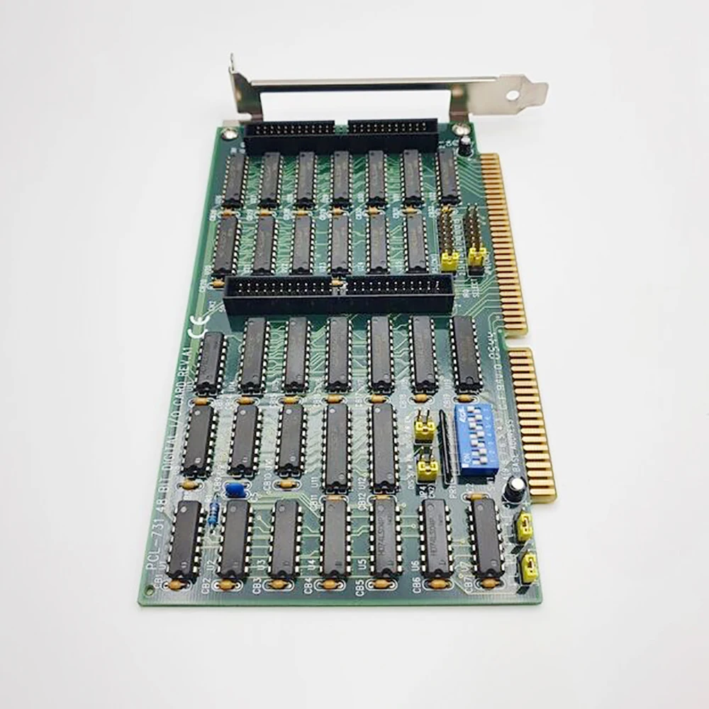 

48-битная многофункциональная карта сбора данных REV.A1 PCL-731 для Advantech