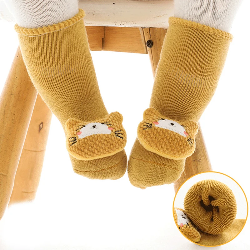 

Winter Warm Baby Plush Socks Thick Velvet Infant Long Sock Boy Girl Newborn Thermal Footwear Cute Cartoon Animals Kids Stockings