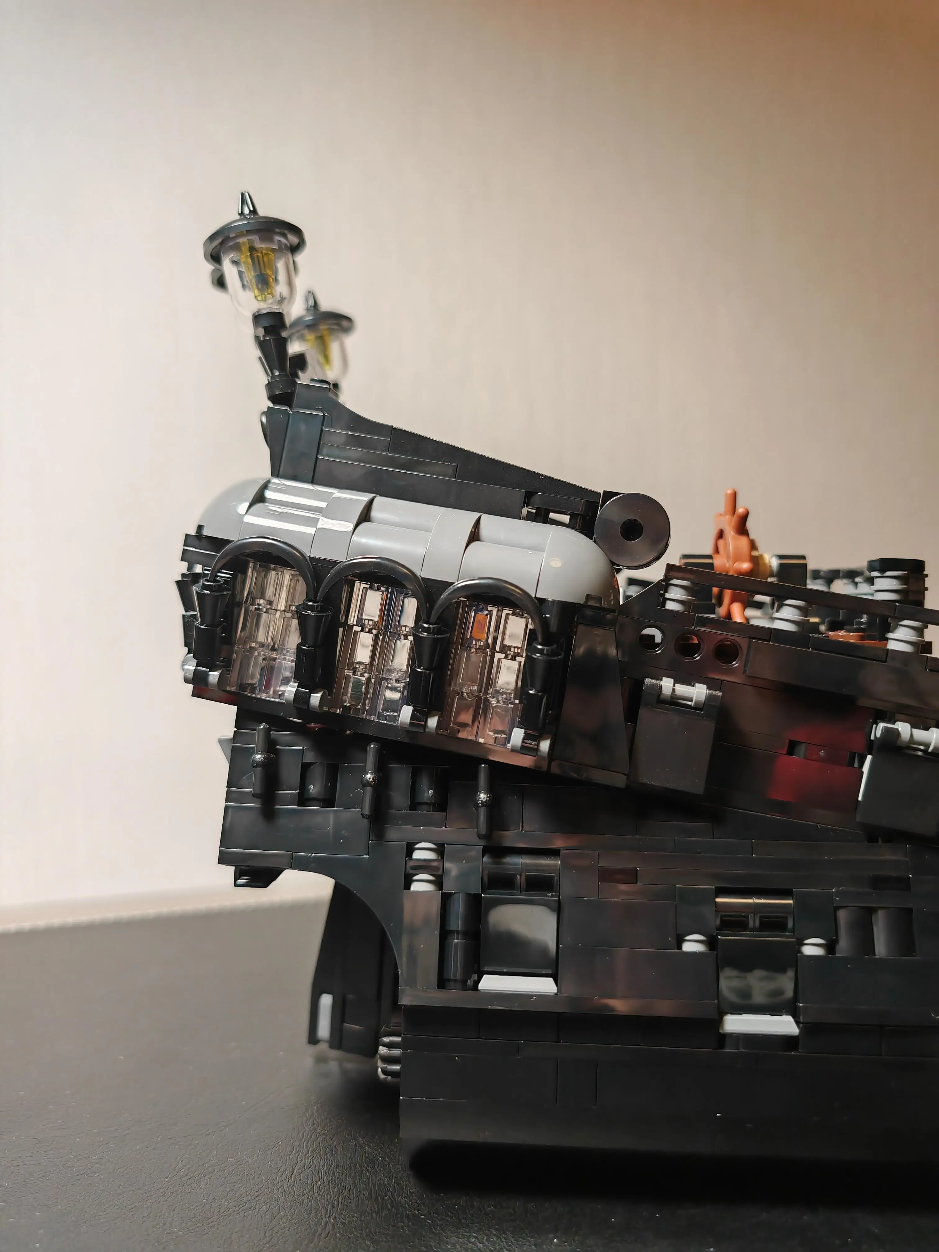 مكعبات بناء سفينة القراصنة، مجموعة نماذج كبيرة من اللؤلؤ الأسود للبالغين، هدية وديكور قابل للجمع