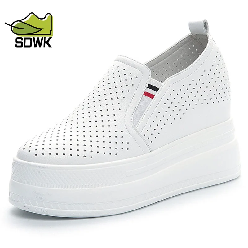 

SDWK 9cm Genuine leather Women Shoes Spring Summer Thick-soled Slip-On White Shoes All-match Wedge Casual Shoes Sneakers AD4300