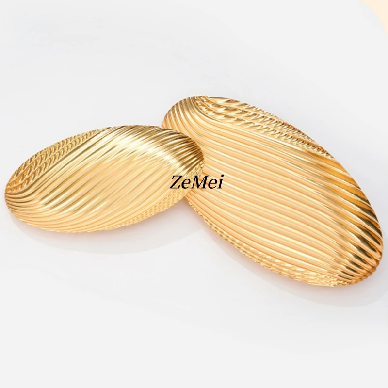 French Style Golden Elliptic Food Tray,Carving Stripes Home Portable Metal Fruit Plate,Cake Storage Plate Wedding Decoration