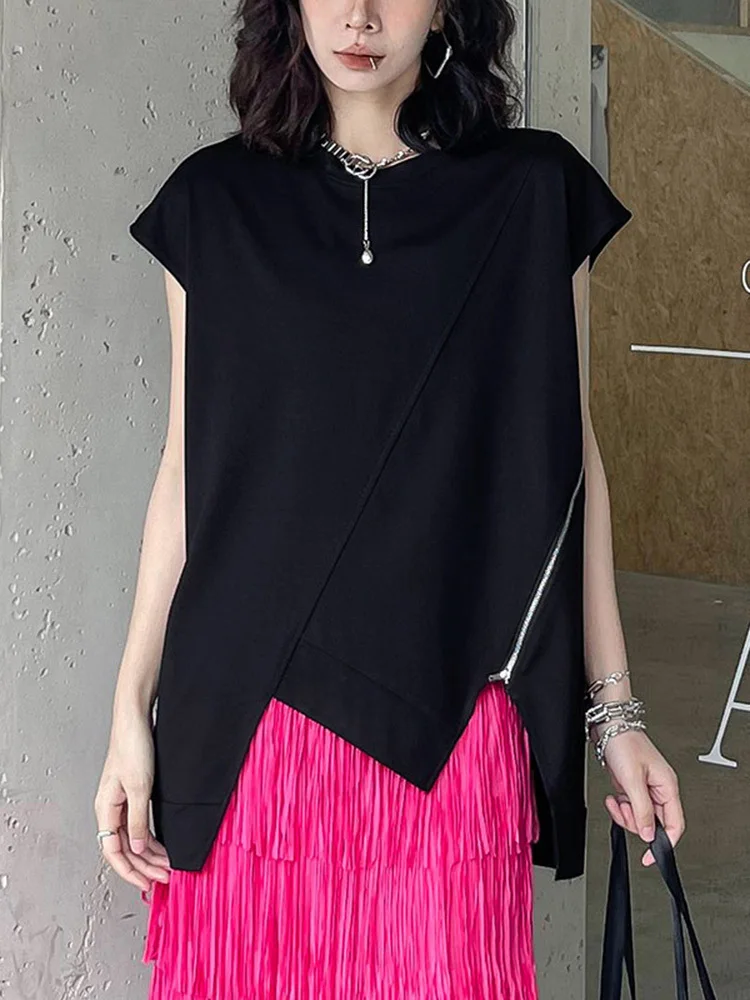 Camiseta negra con cremallera y abertura Irregular para mujer, camiseta de talla grande, cuello redondo, manga corta, moda Primavera Verano