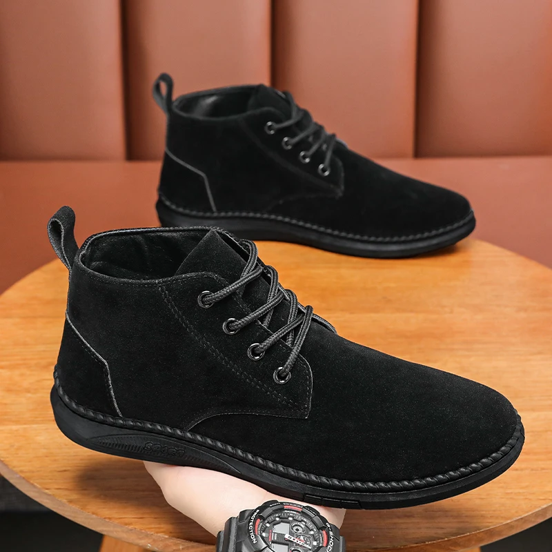 Zapatos de tablero informales de alta calidad, botas cortas de fondo plano negro de gamuza con cordones para hombre, botas Chelsea para hombre,